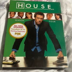House M.D. Season Four DVD - FOX Green Cover